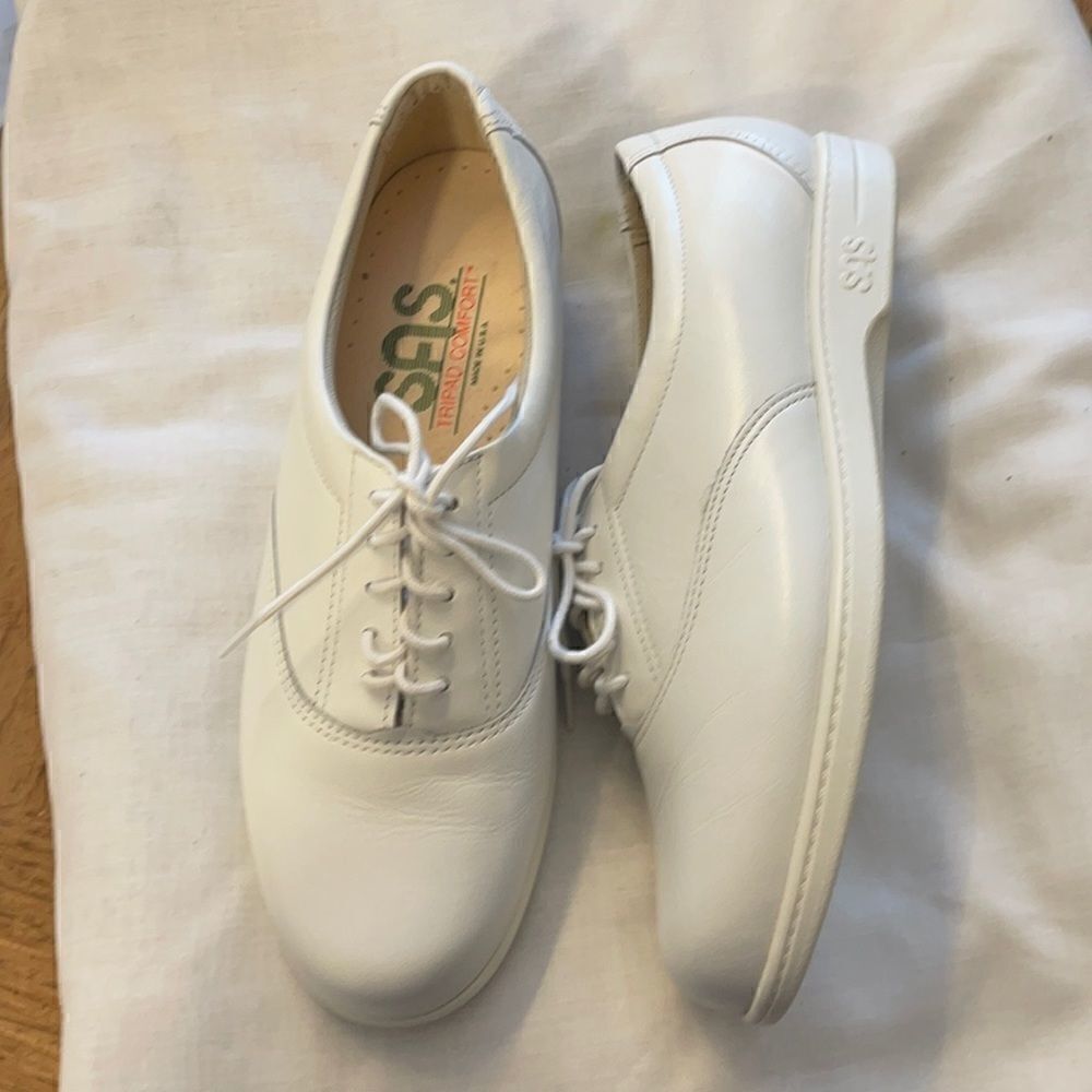 SAS TRIPAD COMFORT SHOES.  NEW